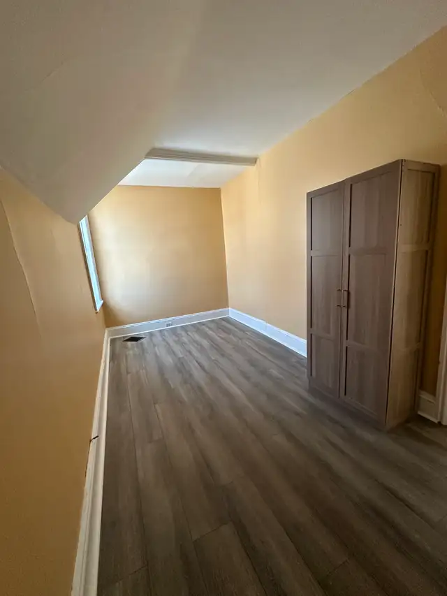 2 bedroom apartment for rent - Photo 2