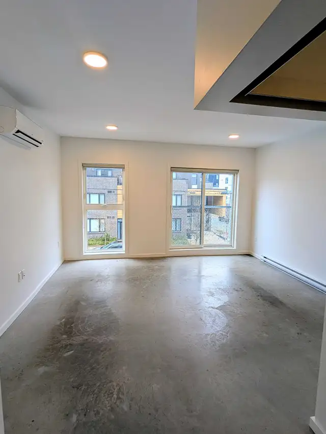 Beautiful 1-Bedroom Available in Unbeatable North End Location - Photo 4