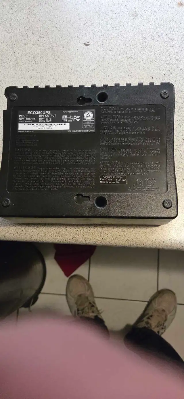 TRIPP-LITE SURGE PROTECTOR - Photo 4