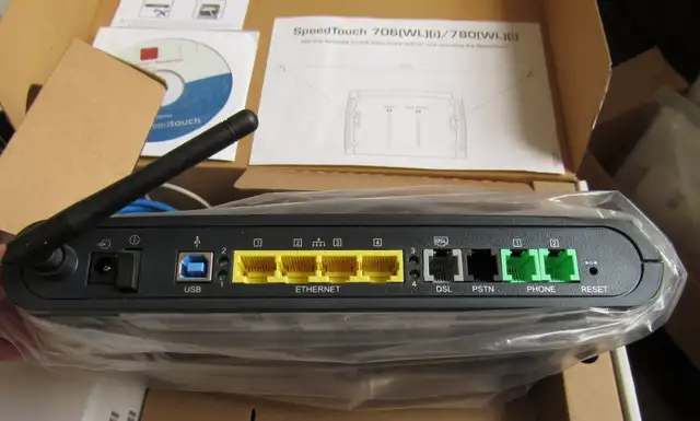 DSL Router Thompson SpeedTouch 780wl - Photo 2