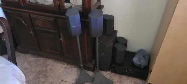 Stereo System - Photo 3