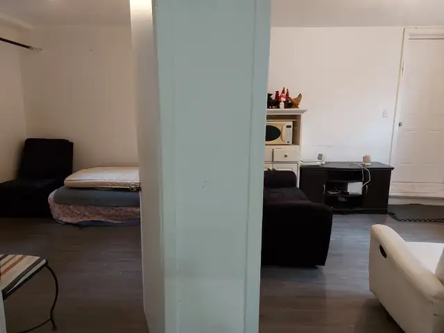 4 1/2 LIBRE À LA VILLE DE JOLIETTE - Photo 3