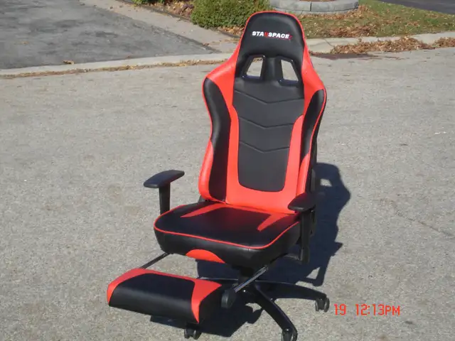 BARELY USED IT & LIKE NEW OFFICE OR GAMING CHAIR BY STARSPACE! - Photo 3