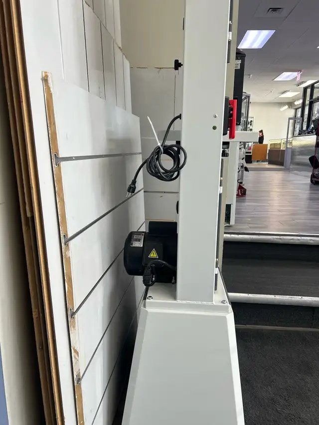 Craftex CX-Series 104 14" Wood Working Band Saw - Photo 3