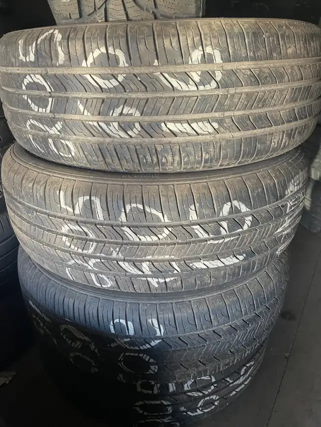 225/60R17