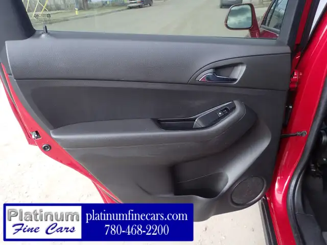 2012 Chevrolet Orlando LT - Photo 12