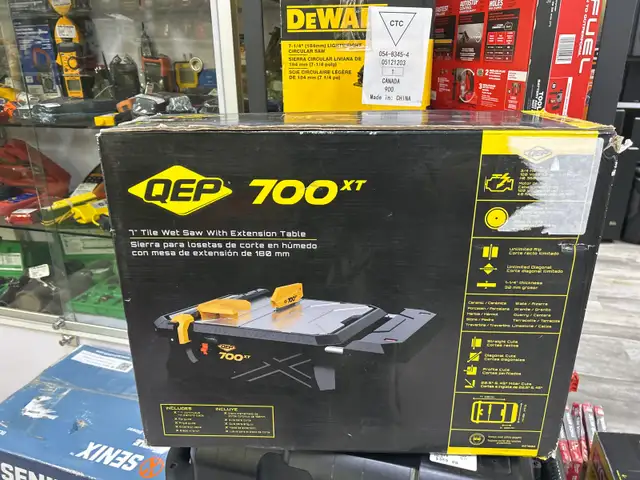 QEP 700 XT 7" Tile Wet Saw with Extension Table in Box