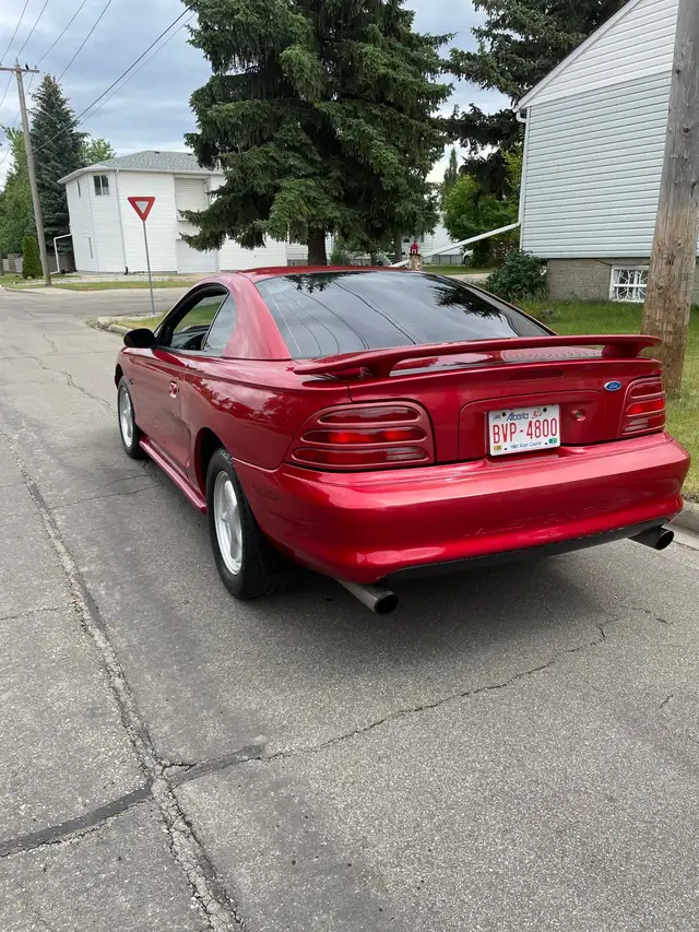 1994 Mustang GT - Photo 2