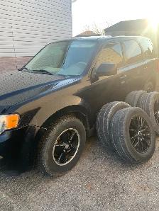 2008 Ford Escape PARTS. NOT ROAD WORTHY