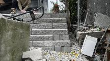 Assistant /helper/gardener/Tools/ Good attitude/Manners Req. - Photo 4