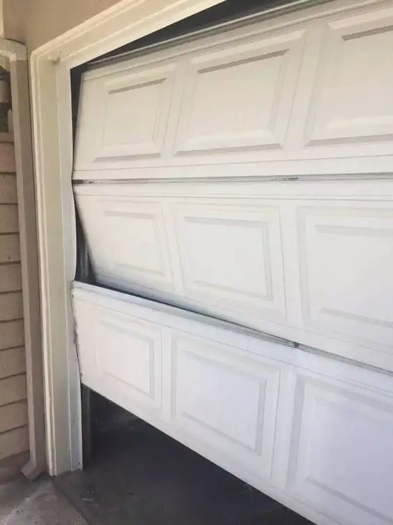 Garage Door Openers  Brampton - Springs & Cables - Photo 4