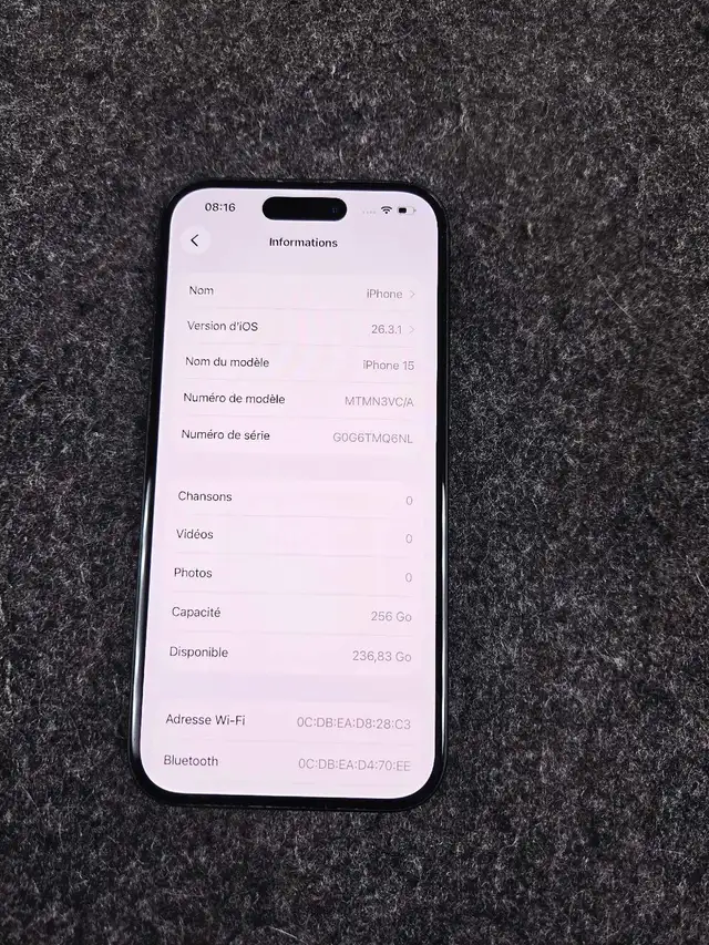 Apple iPhone 15 256GB