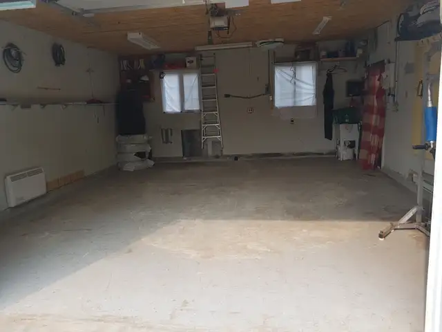 Garage 20 x 24 pour entreposage éléctricité 120\230v inclue - Photo 2