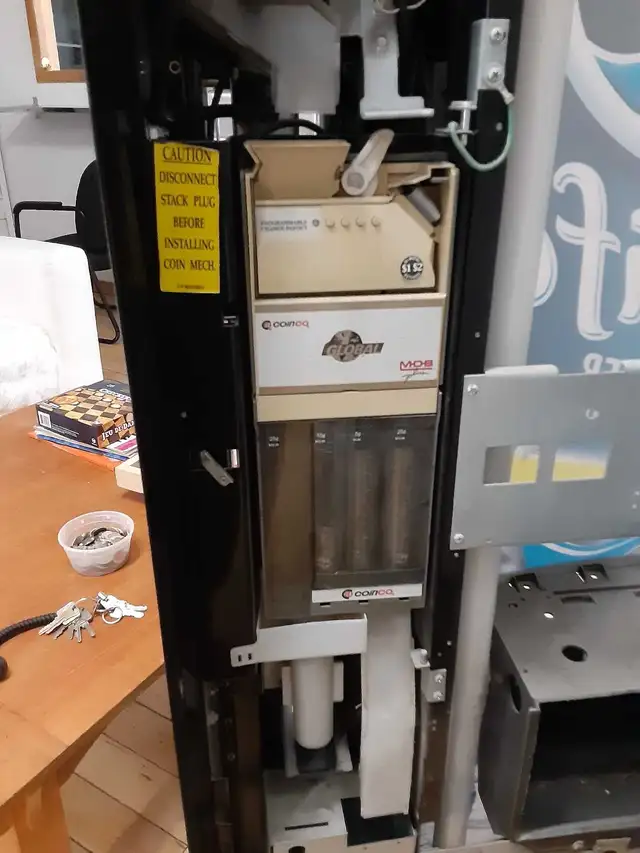 vending machine for sale - Photo 3