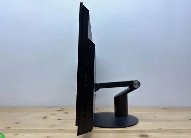 Lenovo All In One, core i5 6G,8GB,256GBSSD,Windows 11 - Photo 3