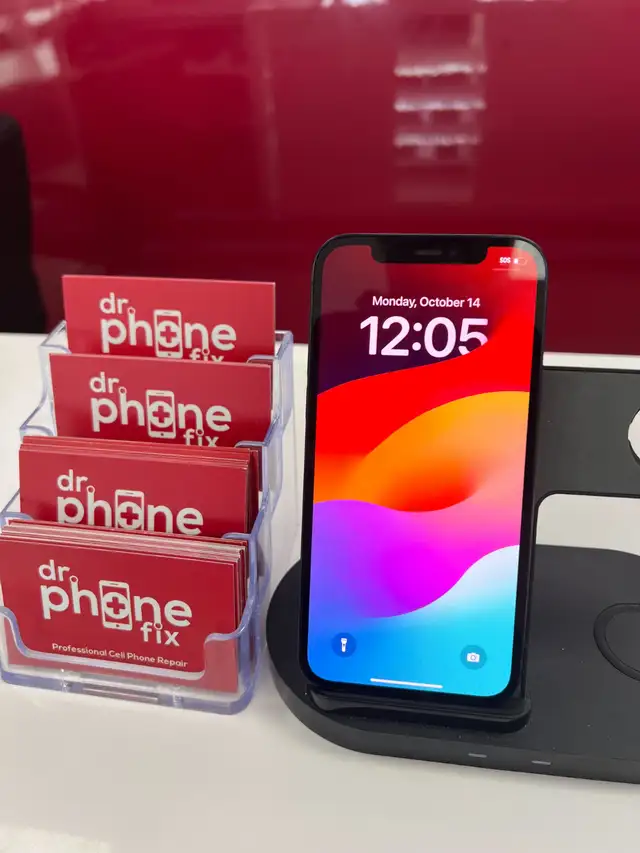 Unlocked Apple iPhone 12 with 1 year warranty ! - Photo 3