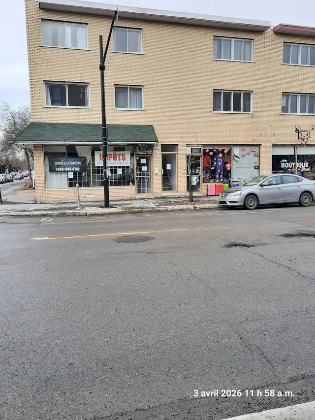 Local commercial chauffé a louer 1er juin