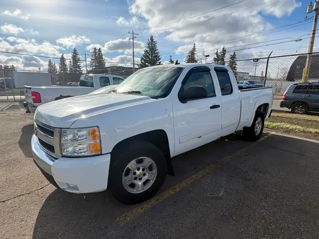2008 Chevrolet Silverado 1500 LT EXT Cab 4x4 For Sale