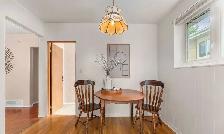 ROOM FOR RENT IN NEWMARKET - LESLIE AND DAVIS - Photo 2