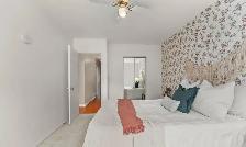 ROOM FOR RENT IN NEWMARKET - LESLIE AND DAVIS - Photo 4