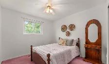 ROOM FOR RENT IN NEWMARKET - LESLIE AND DAVIS - Photo 5