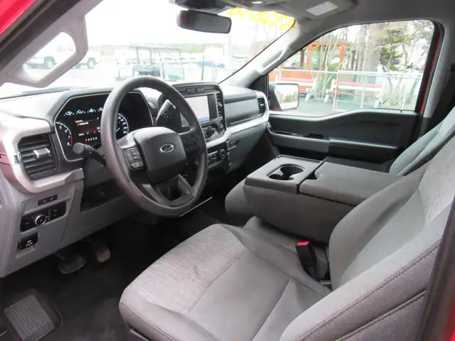 2023 Ford F-150 XLT w/ 3.3L V6 | Former Milwaukee Tools Truck | - Photo 18