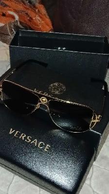 BRAND NEW MENS VERSACE  SUNGLASSES