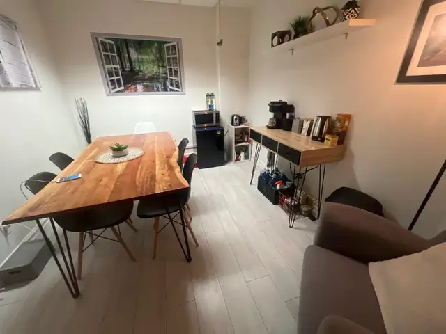 bureau à louer dans une suite de 5 bureaux - Photo 7