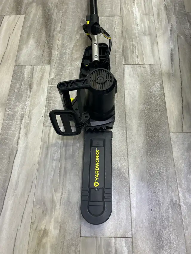 YardWorks 10" Electric Pole Saw - Photo 3