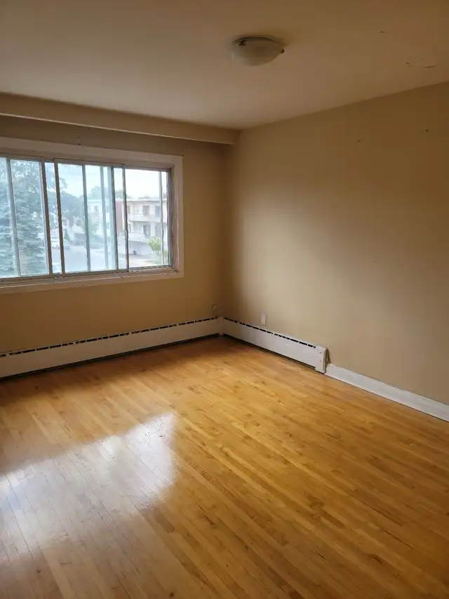 6 1/2 haut de Duplex