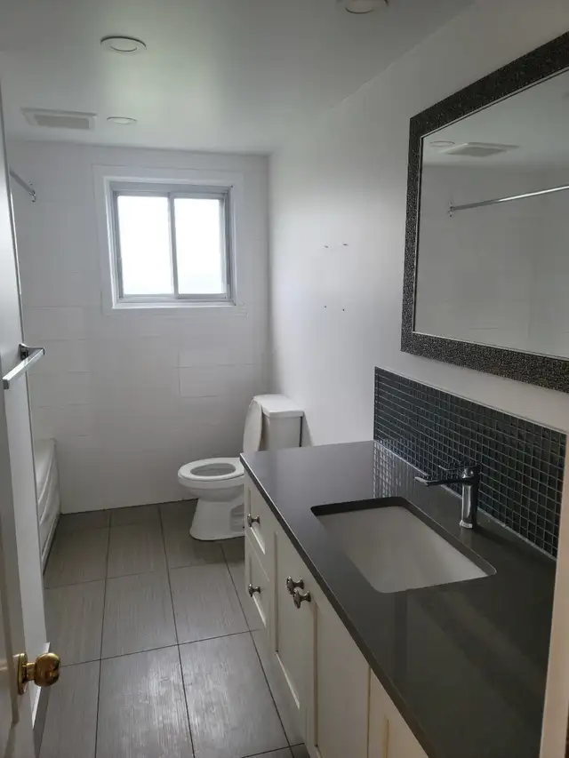 6 1/2 haut de Duplex - Photo 3