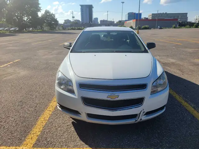 Chevrolet Malibu 2012 - Photo 2