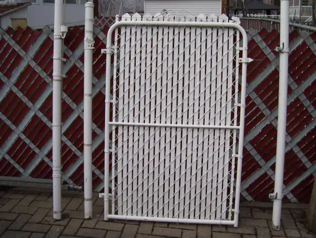 Porte/Barrière de Clôture – Fence Barrier Door - Photo 2