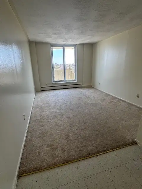 BIG 2-BEDROOM UNDER $1,800 | BRIGHT, SPACIOUS & WELL-LOCATED - Photo 2