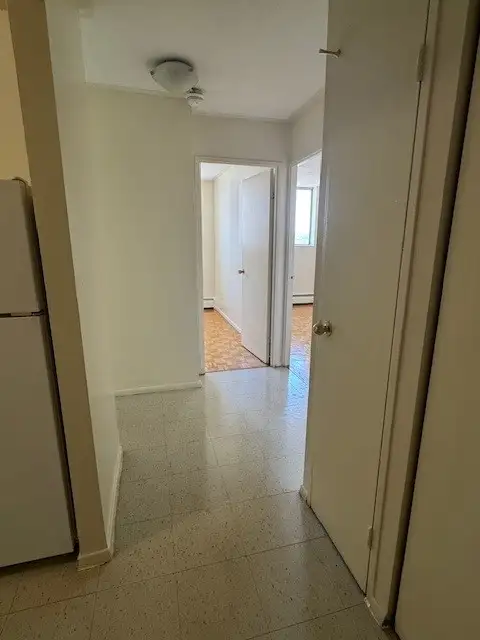 BIG 2-BEDROOM UNDER $1,800 | BRIGHT, SPACIOUS & WELL-LOCATED - Photo 5