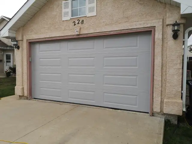Garage Door Sales and Service 204-996-9600 - Photo 9