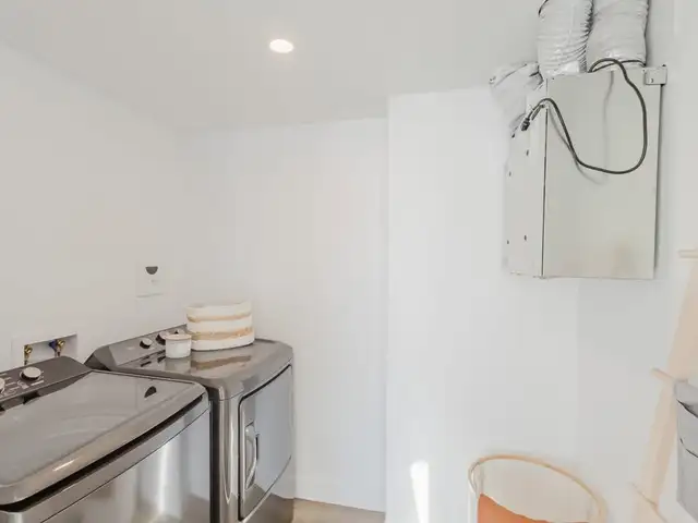 MAGNIFIQUES 4½ | CONSTRUCTION NEUVE| INTERNET ET EAU CHAUDE - Photo 15