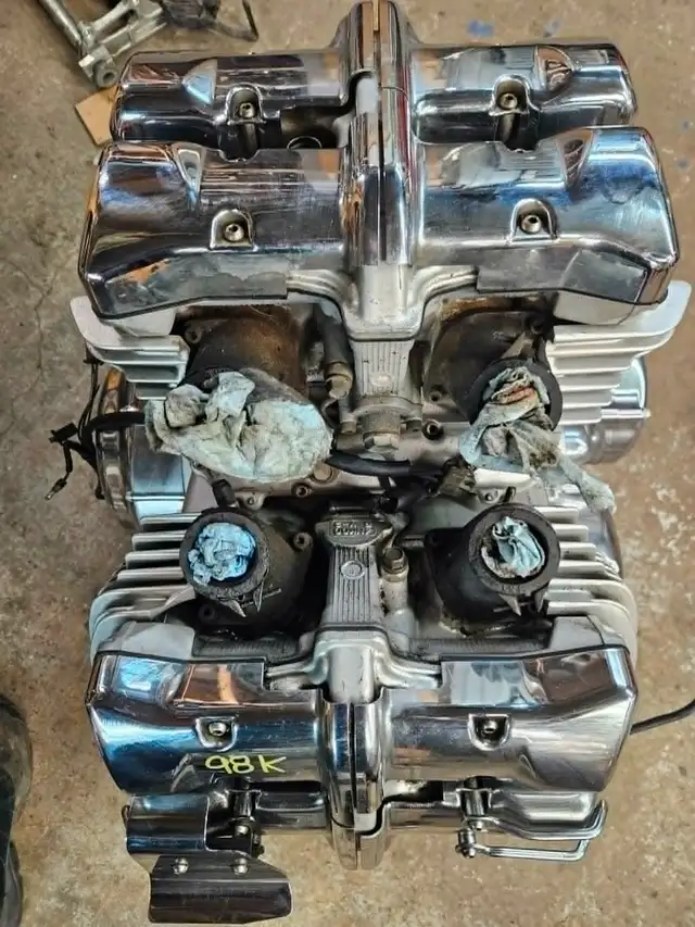 Moteur Yamaha XVZ1300 Royal Star Venture 2003 98K - Photo 3