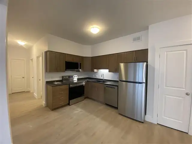 Welcome to 29 Metcalf Street – Modern Living in the Heart of the - Photo 2