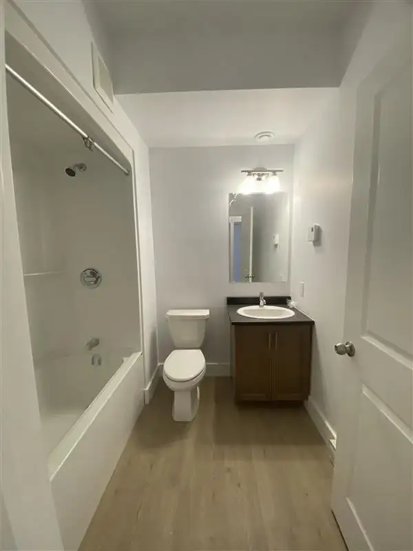 Welcome to 29 Metcalf Street – Modern Living in the Heart of the - Photo 10