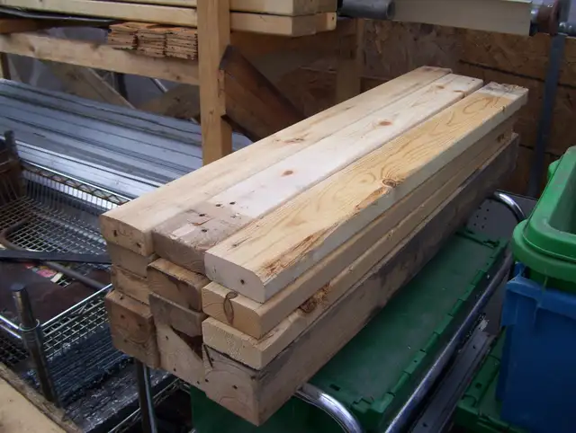 Bois de Charpente Usagé – 2 x 4 – Used Wood - Photo 3