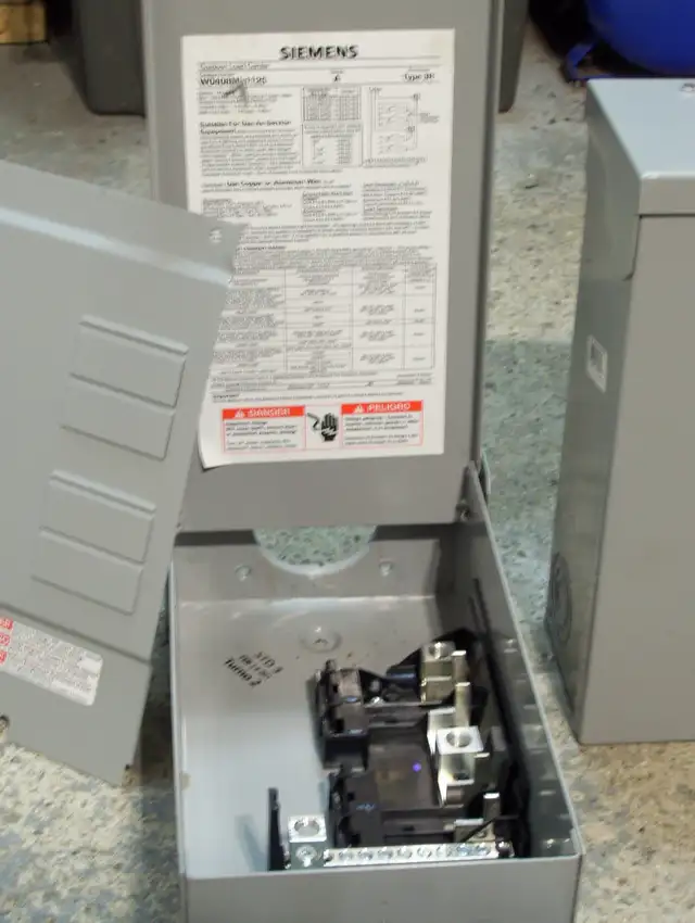 Boitiers Centre De Charge – Siemens #W0408ML1125 – Spa Pack Pane - Photo 3