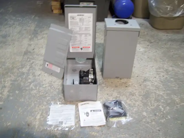 Boitiers Centre De Charge – Siemens #W0408ML1125 – Spa Pack Pane - Photo 4