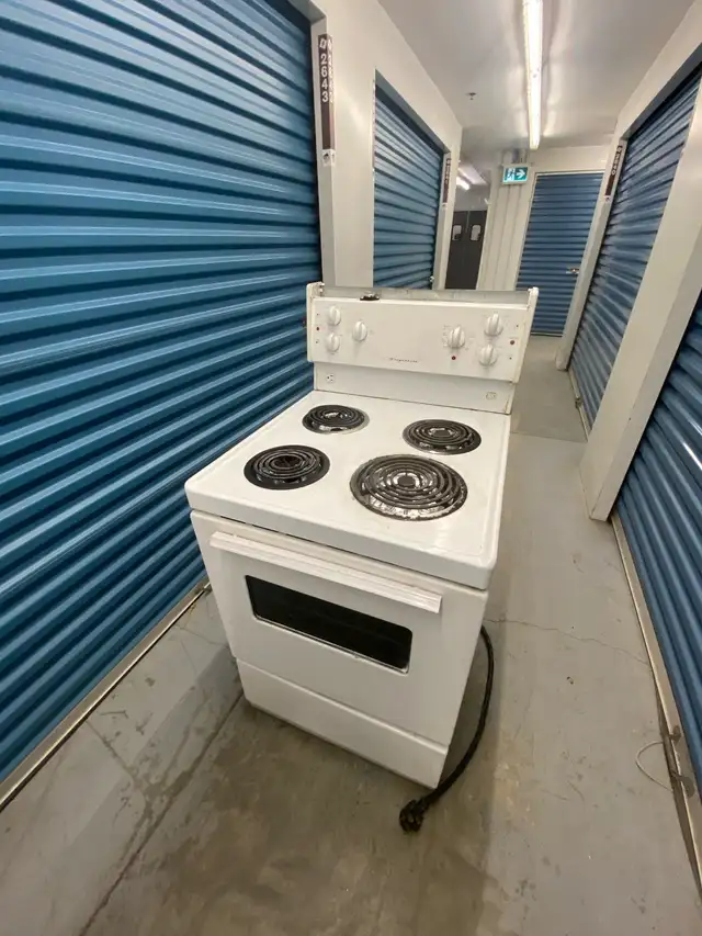 WHITE COIL STOVE 24 INCH - Photo 3