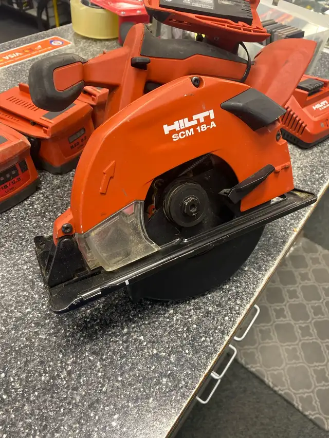 Hilti 18-A Saw Impact 4 Batteres Charger - Photo 2