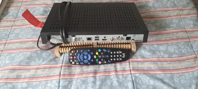 Bell ExpressVU Receiver For Sale - Photo 2