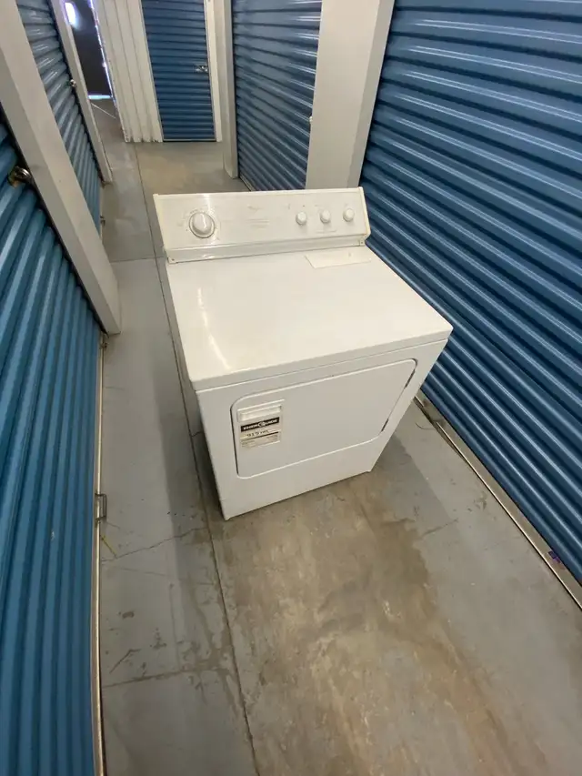 WHITE ELECTRIC DRYER