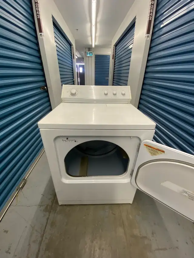 WHITE ELECTRIC DRYER - Photo 4