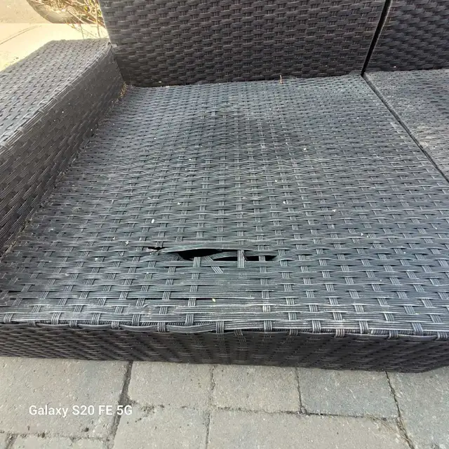 patio set dining table and sectional - Photo 4