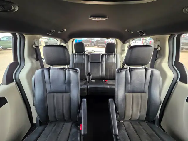 2019 Dodge Grand Caravan Premium Plus - Photo 9